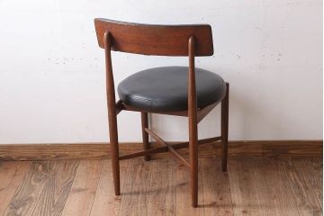 ヴィンテージ家具　北欧ビンテージ　G-PLAN(ジープラン)　Fresco(フレスコ)　サーキュラーチェア(ダイニングチェア)(1)