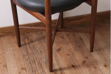 ヴィンテージ家具　北欧ビンテージ　G-PLAN(ジープラン)　Fresco(フレスコ)　サーキュラーチェア(ダイニングチェア)(1)