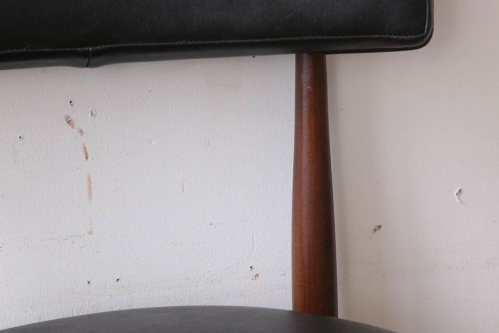 ヴィンテージ家具　 北欧ビンテージ　G-PLAN(ジープラン)　Fresco(フレスコ)　サーキュラーチェア(ダイニングチェア)(2)