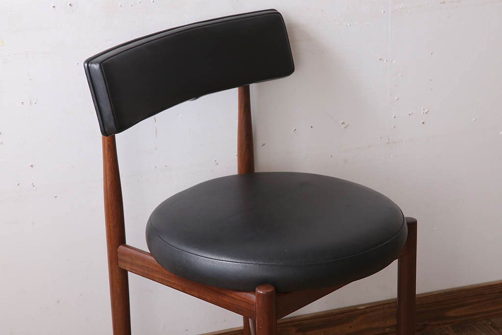 ヴィンテージ家具　北欧ビンテージ　G-PLAN(ジープラン)　Fresco(フレスコ)　サーキュラーチェア(ダイニングチェア)(3)