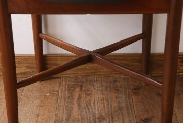 ヴィンテージ家具　北欧ビンテージ　G-PLAN(ジープラン)　Fresco(フレスコ)　サーキュラーチェア(ダイニングチェア)(3)