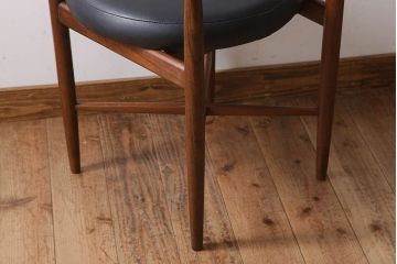 ヴィンテージ家具　北欧ビンテージ　G-PLAN(ジープラン)　Fresco(フレスコ)　サーキュラーチェア(ダイニングチェア)(3)