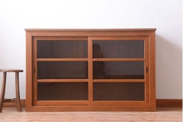 アンティーク家具　古い木製の和風な木味アンティークサイドキャビネット(水屋箪笥・収納棚)(1)