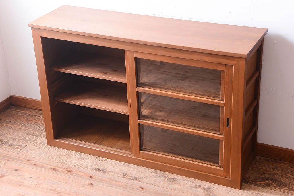 アンティーク家具　古い木製の和風な木味アンティークサイドキャビネット(水屋箪笥・収納棚)(1)