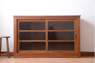 アンティーク家具　古い木製の和風な木味アンティークサイドキャビネット(水屋箪笥・収納棚)(2)