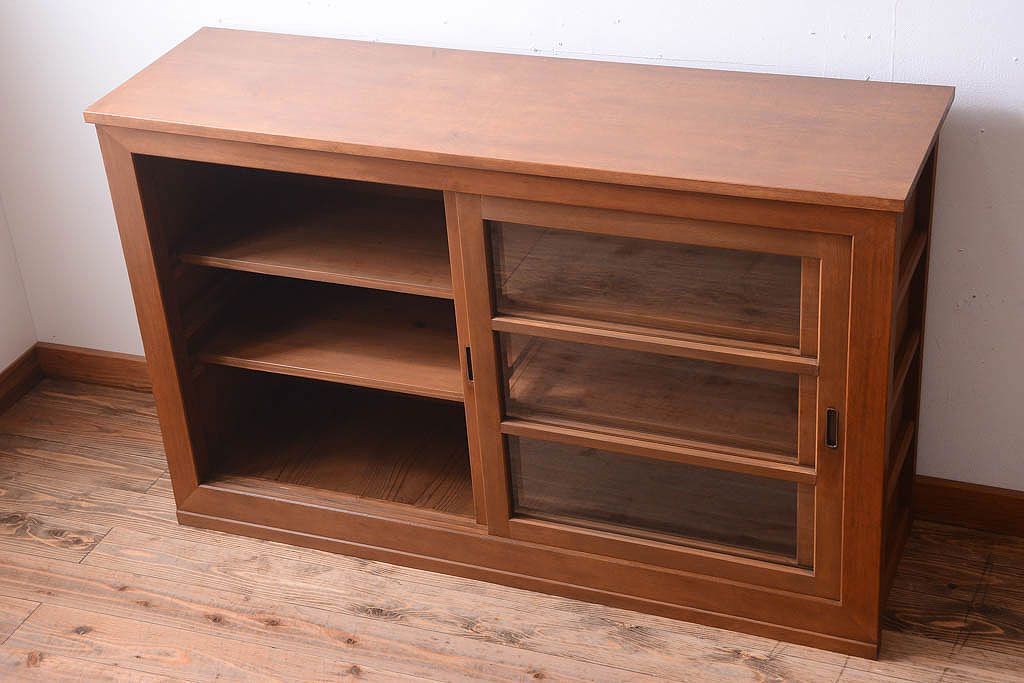 アンティーク家具　古い木製の和風な木味アンティークサイドキャビネット(水屋箪笥・収納棚)(2)