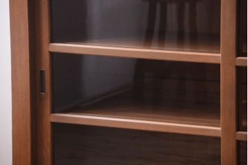 アンティーク家具　古い木製の和風な木味アンティークサイドキャビネット(水屋箪笥・収納棚)(2)