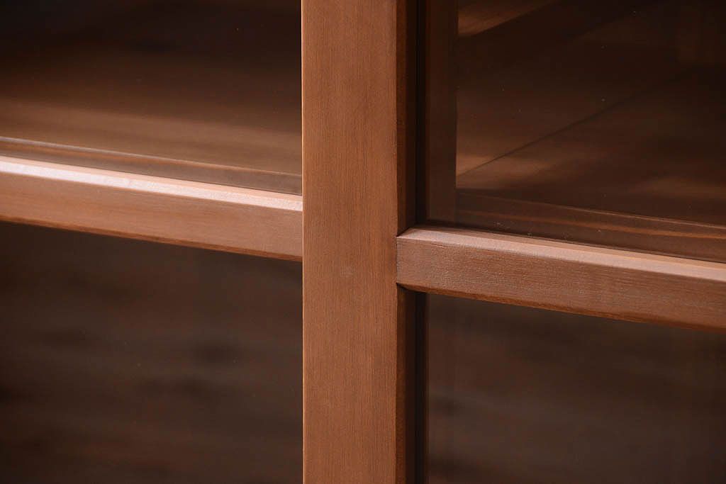 アンティーク家具　古い木製の和風な木味アンティークサイドキャビネット(水屋箪笥・収納棚)(2)