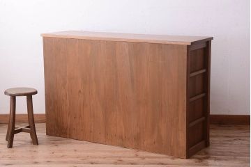 アンティーク家具　古い木製の和風な木味アンティークサイドキャビネット(水屋箪笥・収納棚)(2)