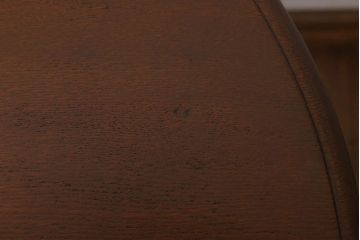 アンティーク家具　小ぶりなラウンドテーブル(サイドテーブル)