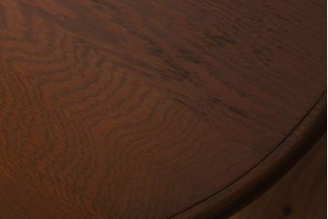 アンティーク家具　小ぶりなラウンドテーブル(サイドテーブル)