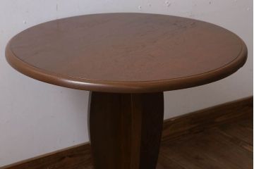 アンティーク家具　小ぶりなラウンドテーブル(サイドテーブル)
