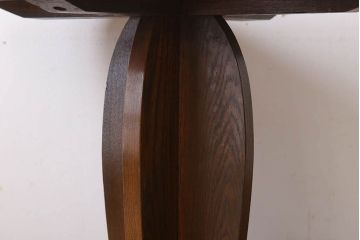 アンティーク家具　小ぶりなラウンドテーブル(サイドテーブル)