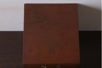 レトロ家具　昭和レトロ　古い木製のアンティーク5杯小引き出し