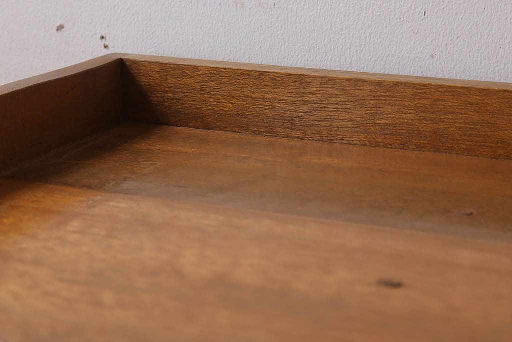 レトロ家具　昭和レトロ　古い木製の小ぶりなアンティーク縦型書類棚(カルテケース)(2)