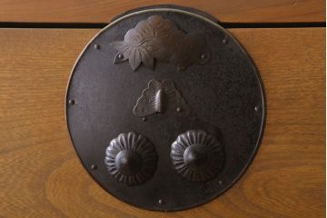 アンティーク家具　前面欅材　古民具・骨董　二段重ね時代箪笥(衣装箪笥)