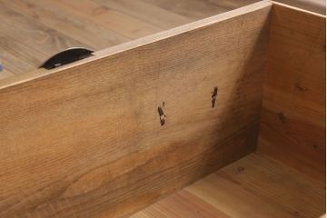 アンティーク家具　前面欅材　古民具・骨董　二段重ね時代箪笥(衣装箪笥)