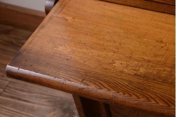 レトロ家具　モールガラス入り!昭和レトロ　小ぶりでかわいいナラ材製食器棚(収納棚)