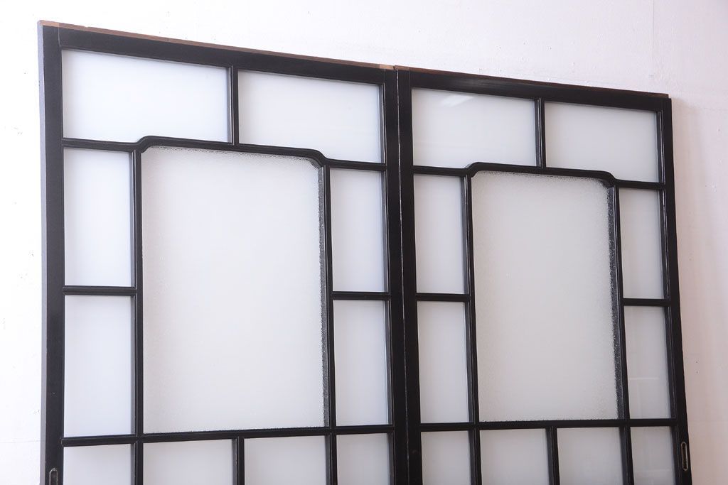 板絵　盛り上げ彩色　美しい絵のガラス戸2枚セット