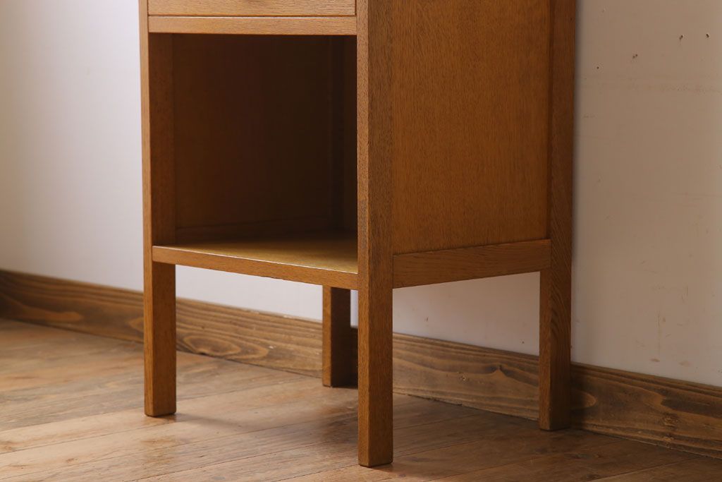 中古　メーベルトーコー(MOBEL TOKO)　サイドテーブル(キャビネット・電話台)