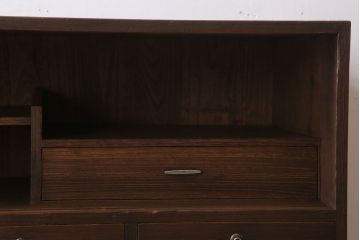 アンティーク家具　和製アンティーク　モールガラス戸!引き出し3杯付きの鉄脚ローボード(2)