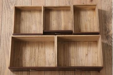 アンティーク家具　 明治大正期　古民具・骨董　玉杢!総欅材の上質な茶箪笥(茶棚)