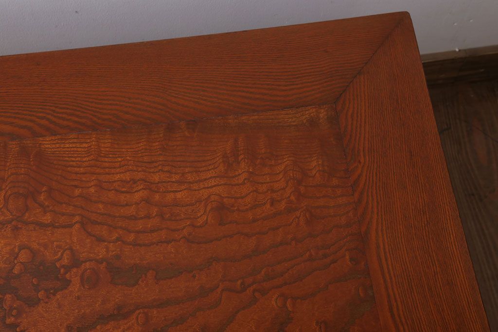 アンティーク家具　和製アンティーク　総欅材の座卓(センターテーブル)