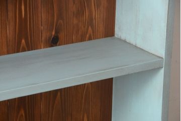 アンティーク家具　パタパタ戸棚付き!大きなペイント本棚
