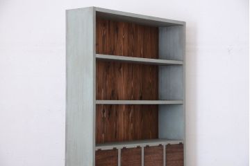 アンティーク家具　パタパタ戸棚付き!大きなペイント本棚