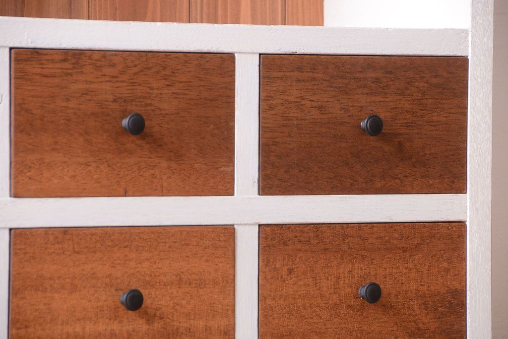 アンティーク家具　8杯引き出し付き!大きなペイント本棚