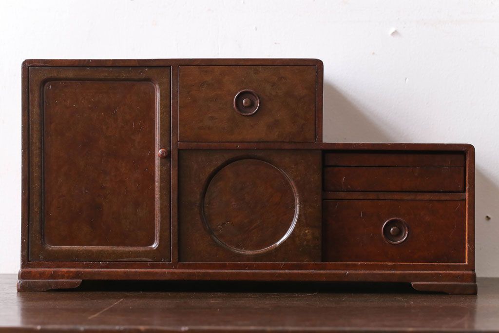 アンティーク家具　大正昭和期　銅のおとし付き!上質な小引き出し(煙草入れ)