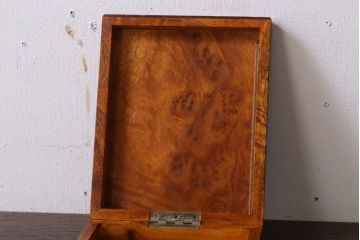 アンティーク家具　大正昭和期　銅のおとし付き!上質な小引き出し(煙草入れ)