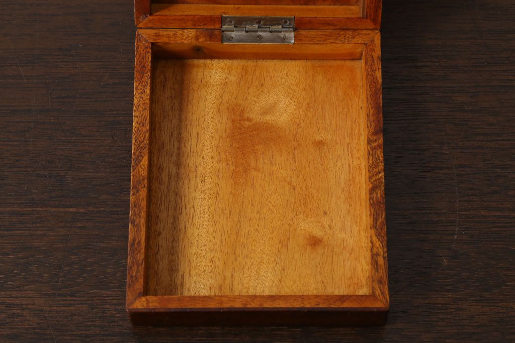アンティーク家具　大正昭和期　銅のおとし付き!上質な小引き出し(煙草入れ)