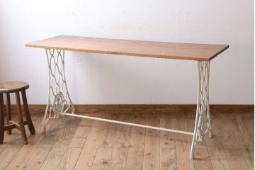 アンティーク家具　シンガーミシン オーク材天板!アンティークの鉄脚テーブル(ミシンテーブル、ミシン台)