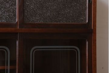 レトロ家具　ダイヤガラス!幅狭サイズ　昭和レトロなアンティーク茶箪笥