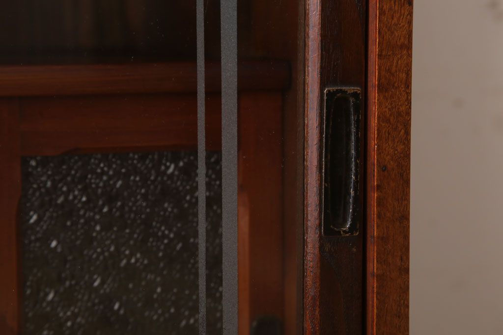 レトロ家具　ダイヤガラス!幅狭サイズ　昭和レトロなアンティーク茶箪笥