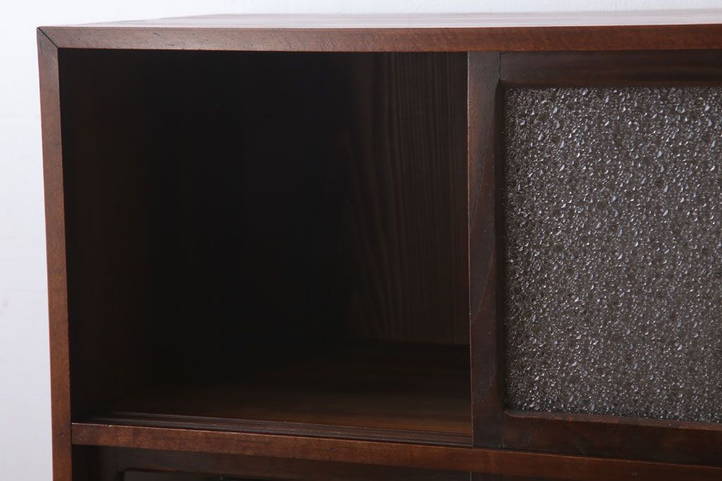 レトロ家具　ダイヤガラス!幅狭サイズ　昭和レトロなアンティーク茶箪笥