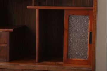 レトロ家具　ダイヤガラス!幅狭サイズ　昭和レトロなアンティーク茶箪笥