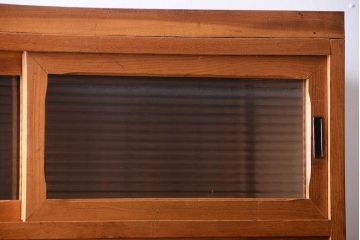 アンティーク家具　和製アンティーク　モールガラス入り!古い木製の重ね食器棚(カップボード)