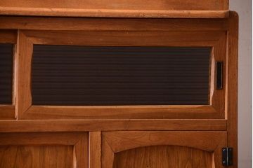 アンティーク家具　和製アンティーク　モールガラス入り!古い木製の重ね食器棚(カップボード)