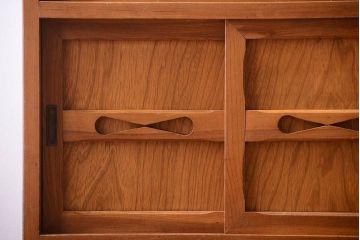 アンティーク家具　和製アンティーク　モールガラス入り!古い木製の重ね食器棚(カップボード)