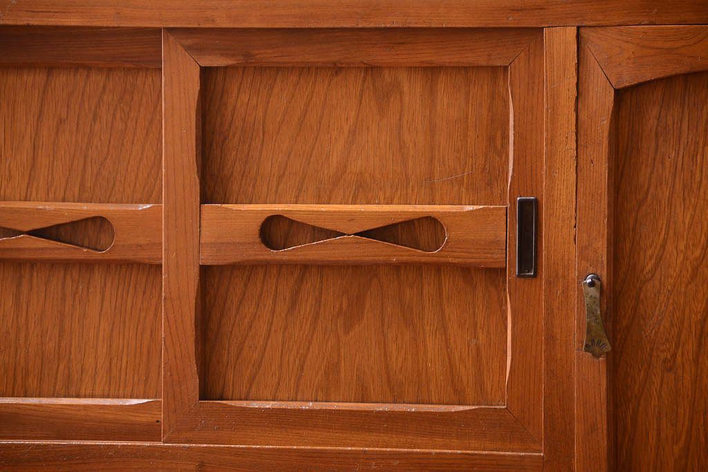 アンティーク家具　和製アンティーク　モールガラス入り!古い木製の重ね食器棚(カップボード)