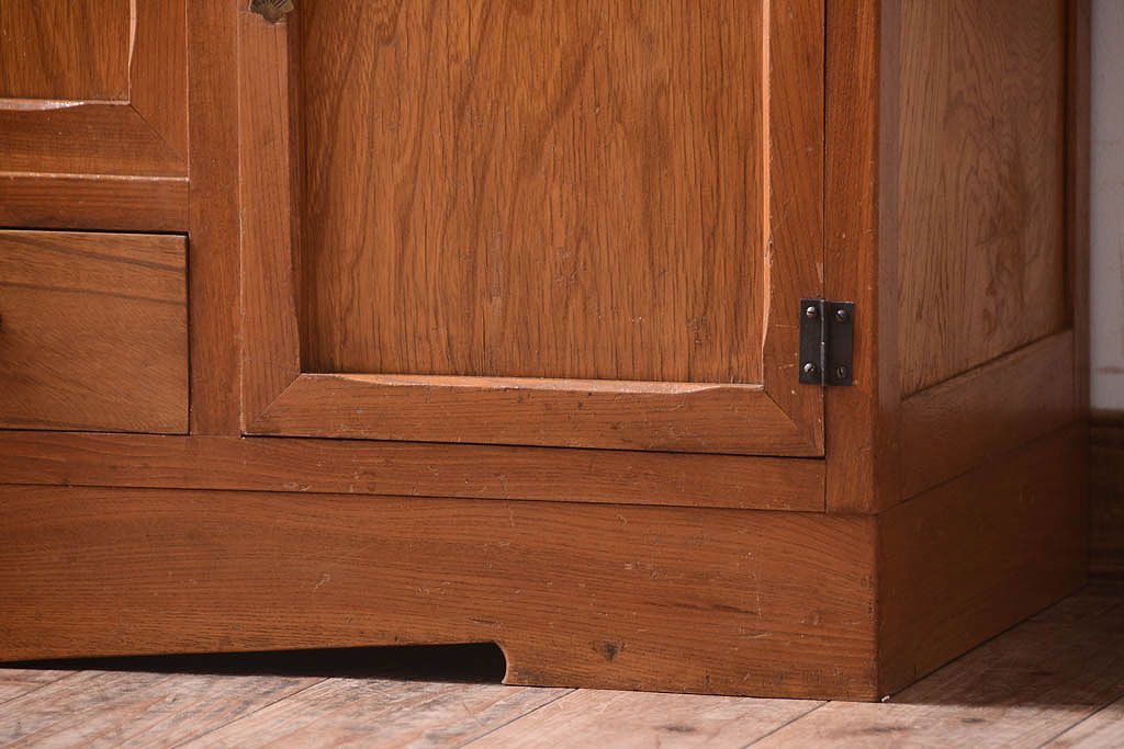 アンティーク家具　和製アンティーク　モールガラス入り!古い木製の重ね食器棚(カップボード)