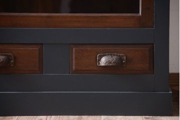 アンティーク家具　引き出し5杯付き!二段重ねの大きなペイント収納棚