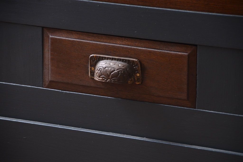 アンティーク家具　引き出し5杯付き!二段重ねの大きなペイント収納棚