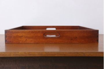 アンティーク雑貨　和製アンティーク　美しい漆塗りのシンプルなお盆