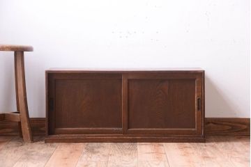 アンティーク家具　欅材　明治大正期の小さな収納棚(ローボード)