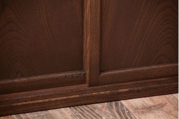 アンティーク家具　欅材　明治大正期の小さな収納棚(ローボード)