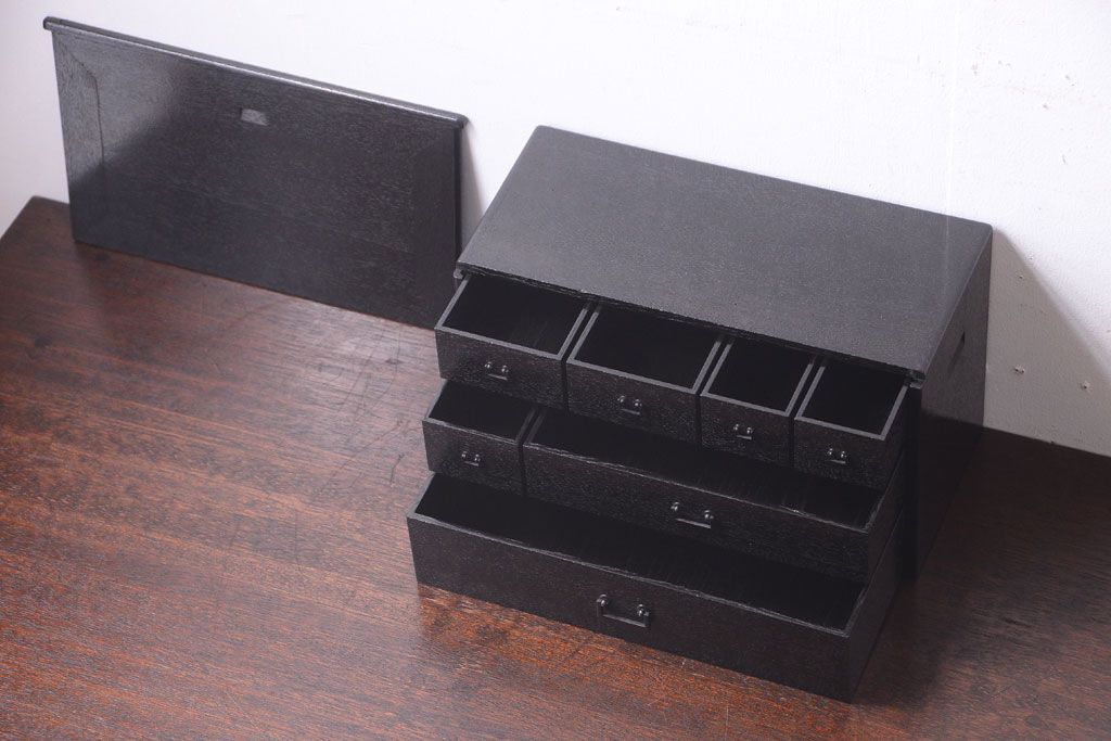 アンティーク家具　古民具・骨董　漆塗り!外欅・内桐材の上質な蓋付き小引き出し(収納箱)