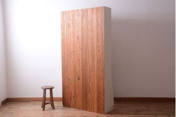 アンティーク家具　パタパタ戸棚付き!大きなペイント本棚(2)
